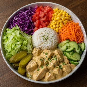 Pişiyor Soslu Tavuk Bowl görseli