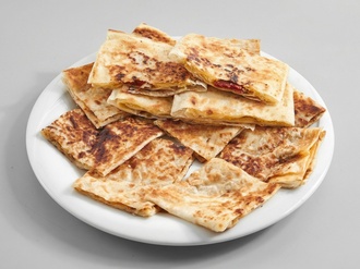 Sucuklu Kaşarlı Gözleme görseli