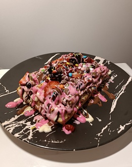 Çilekli Waffle görseli