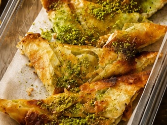 Kaymaklı & Fıstıklı Katmer görseli