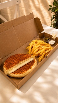 Kaşarlı Bazlama Tost görseli