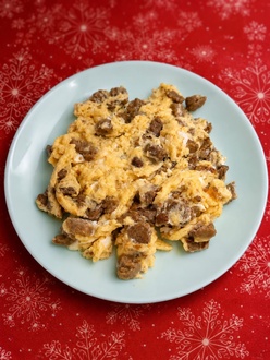 Kavurmalı Omlet görseli