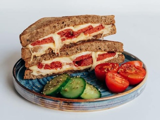 Sucuklu Tost görseli