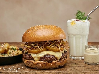 3'Lü Klasik Burger & Küçük Ayran Menü görseli