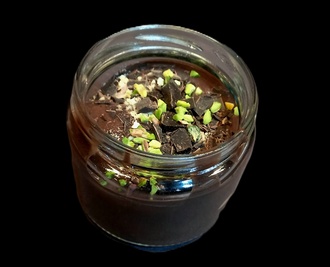 Double Choclate Profi̇terol görseli