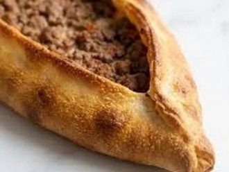 Kuşbaşılı Pide görseli