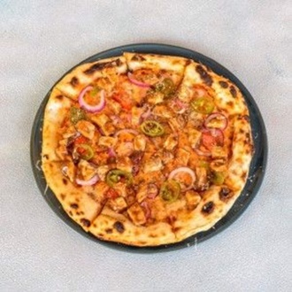 Barbekü Tavuklu Pizza görseli