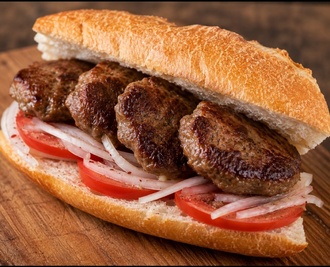 Yarım Ekmek Izgara Köfte görseli