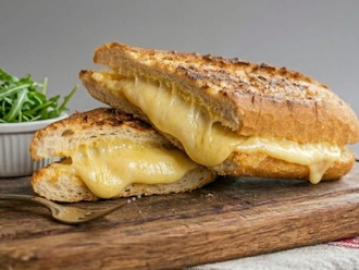 Zeytinli Tost görseli