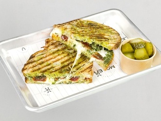 Pesto Tost görseli