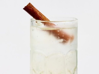 Cinnamon & Apple görseli