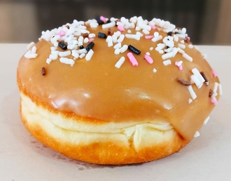 Duble Karamel Berliner Donut görseli