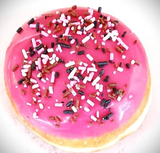 Duble Çilekli Berliner Donut görseli