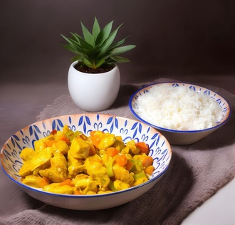 Köri Soslu Tavuk & Pirinç Pilavı görseli