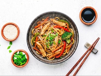 Tavuklu Noodle görseli