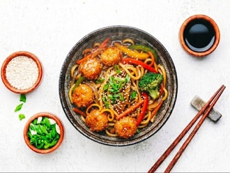 Portakallı Tavuk Noodle görseli