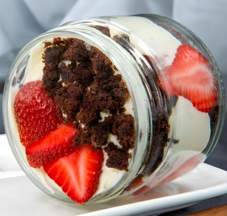 Brownie Çilek Mag görseli