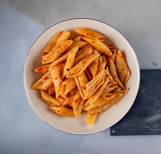 Kırmızı Domates Soslu Penne görseli