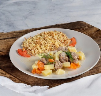 Ekşili Köfte & Bulgur Pilavı görseli