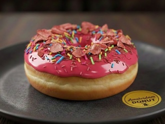 Çilek Sever Donut görseli