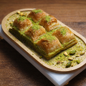 Fıstıklı Baklava 500 Gr görseli