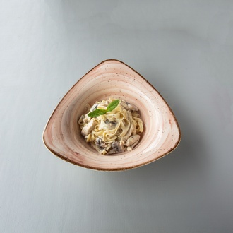 Fettuccine Alfredo görseli