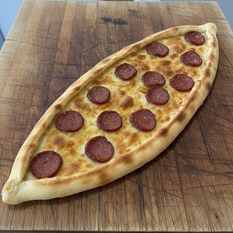 Sucuklu Pide görseli