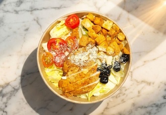 Sezar Tavuklu Bowl görseli