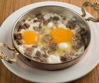 Kavurmalı Omlet görseli