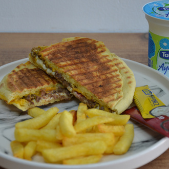 Pastırma Cheddarlı Bazlama Big Menü görseli