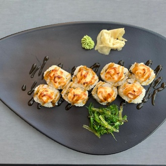 Salmon Fire Roll görseli