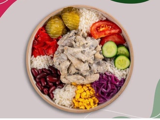 Begüm'ün Kremalı Mantarlı Tavuk Bowl Kasesi görseli
