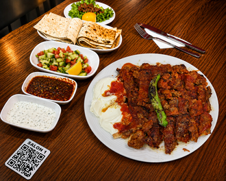 İskender Usulü Tavuk Kebabı görseli
