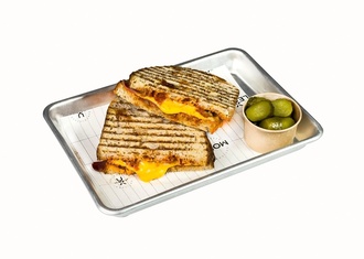 Füme Et & Cheddar görseli