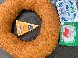 Simit Arası 3 Peynir Tost görseli