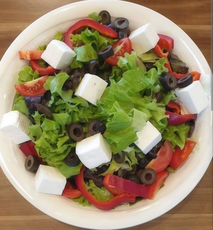 Akdeniz Salata görseli