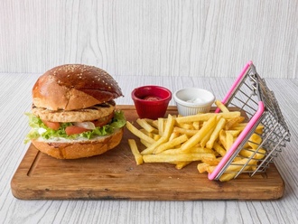 Barbekü Chicken Burger görseli