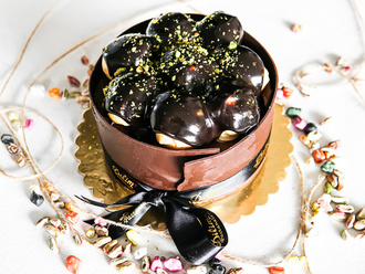 Profiterollü Çikolatalı Pasta Menü (Altı Kişilik) görseli