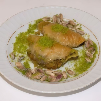 Fıstıklı Şöbiyet (1 Kg.) görseli
