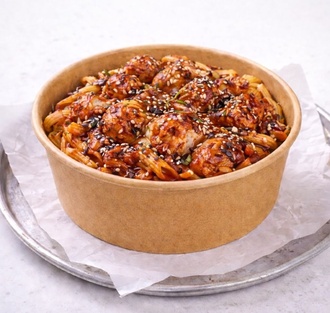 Teriyaki Soslu Tavuklu Makarna görseli