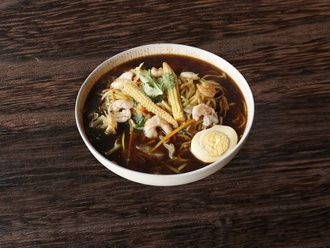 Karidesli Sebzeli Ramen görseli