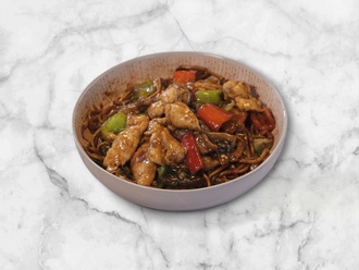 Sebzeli Erişte Üstü Teriyaki Soslu Tavuk görseli