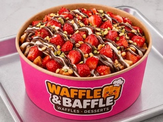 Çilekli Belçika Kova Waffle görseli