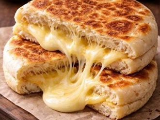 Kaşarlı Bazlama Tost görseli