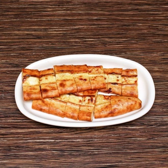 Kuşbaşılı Pide görseli