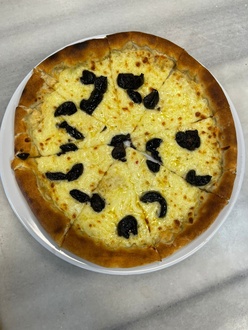 Zeytinli Pide görseli