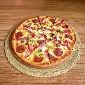 Karışık Pizza görseli