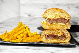Truffle Burger görseli