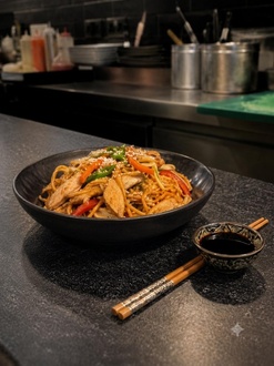 Tavuklu Noodle görseli