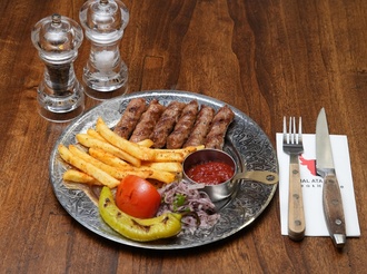 Boşnak Köftesi (Cevapi) görseli